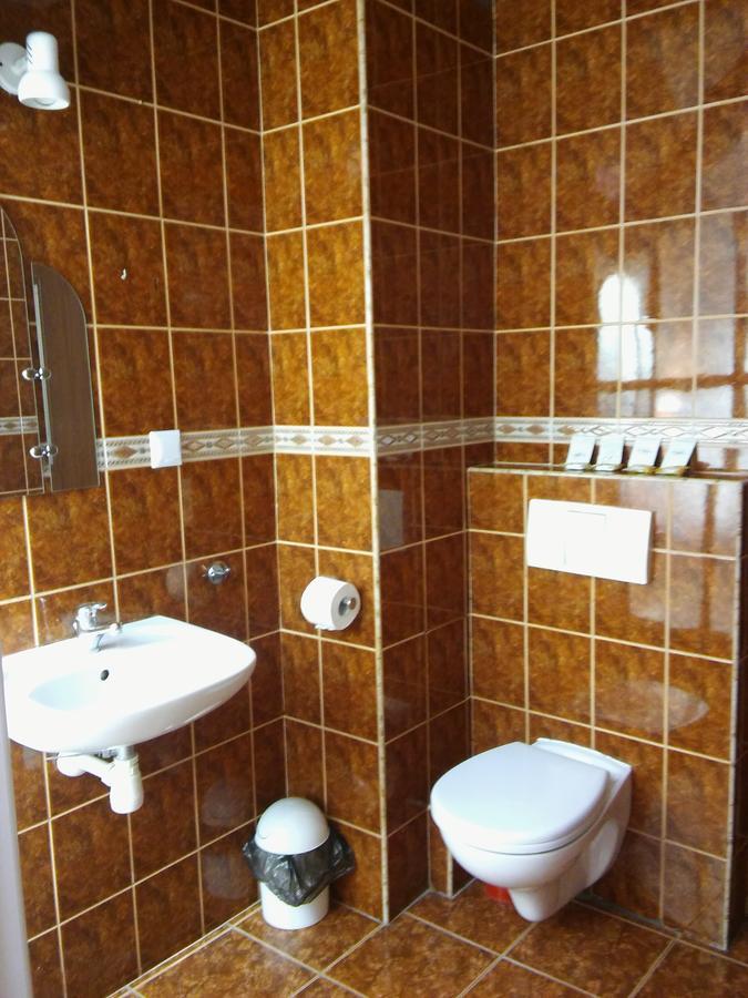 Motel Ararat 코워브제크 외부 사진