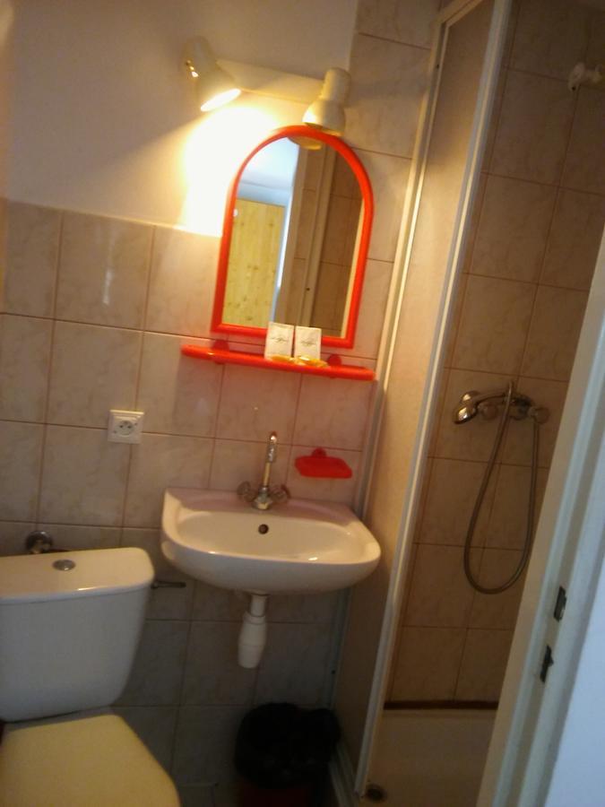Motel Ararat 코워브제크 외부 사진