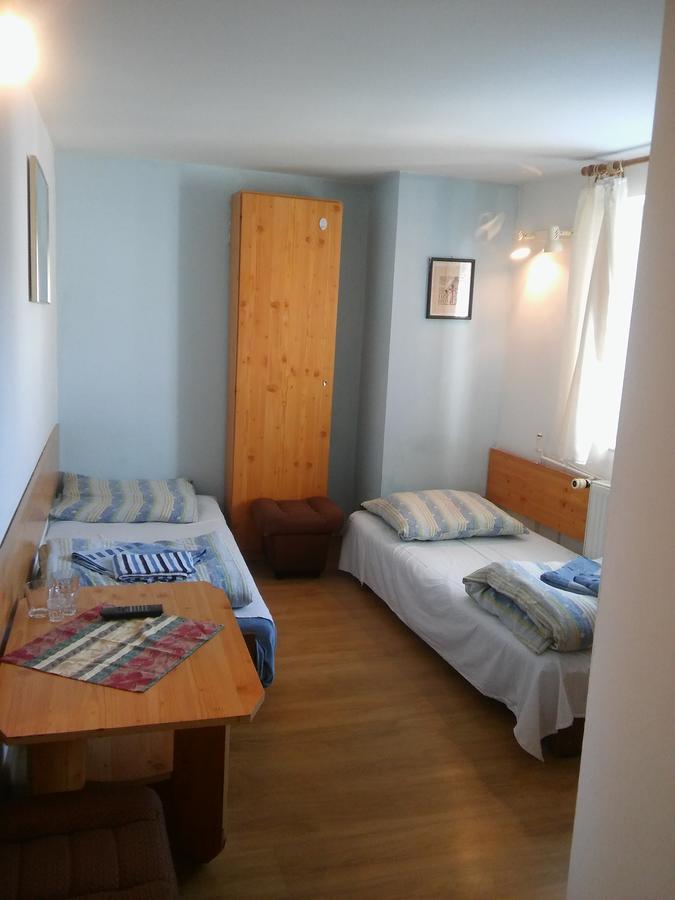 Motel Ararat 코워브제크 외부 사진