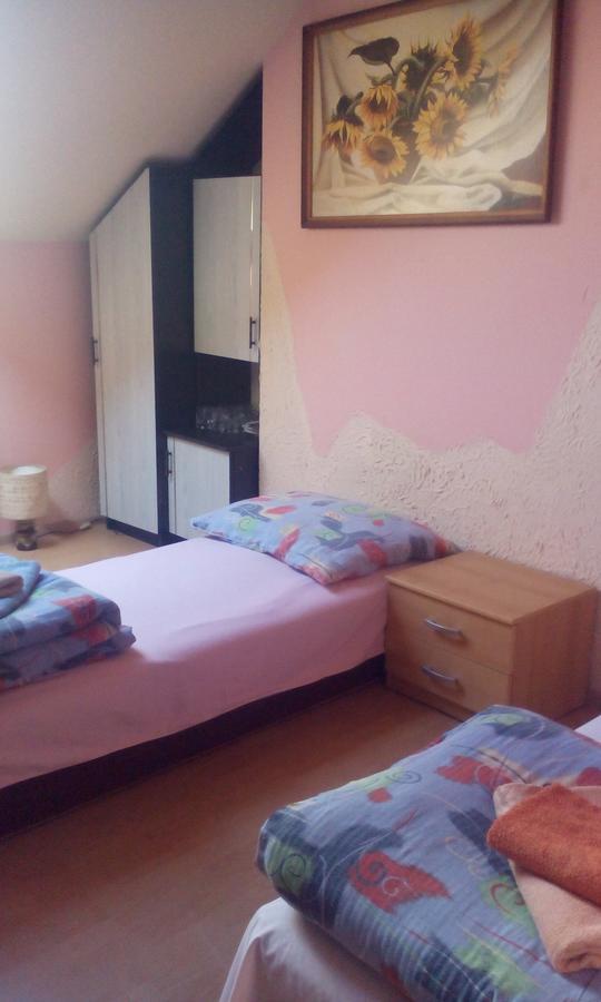 Motel Ararat 코워브제크 외부 사진